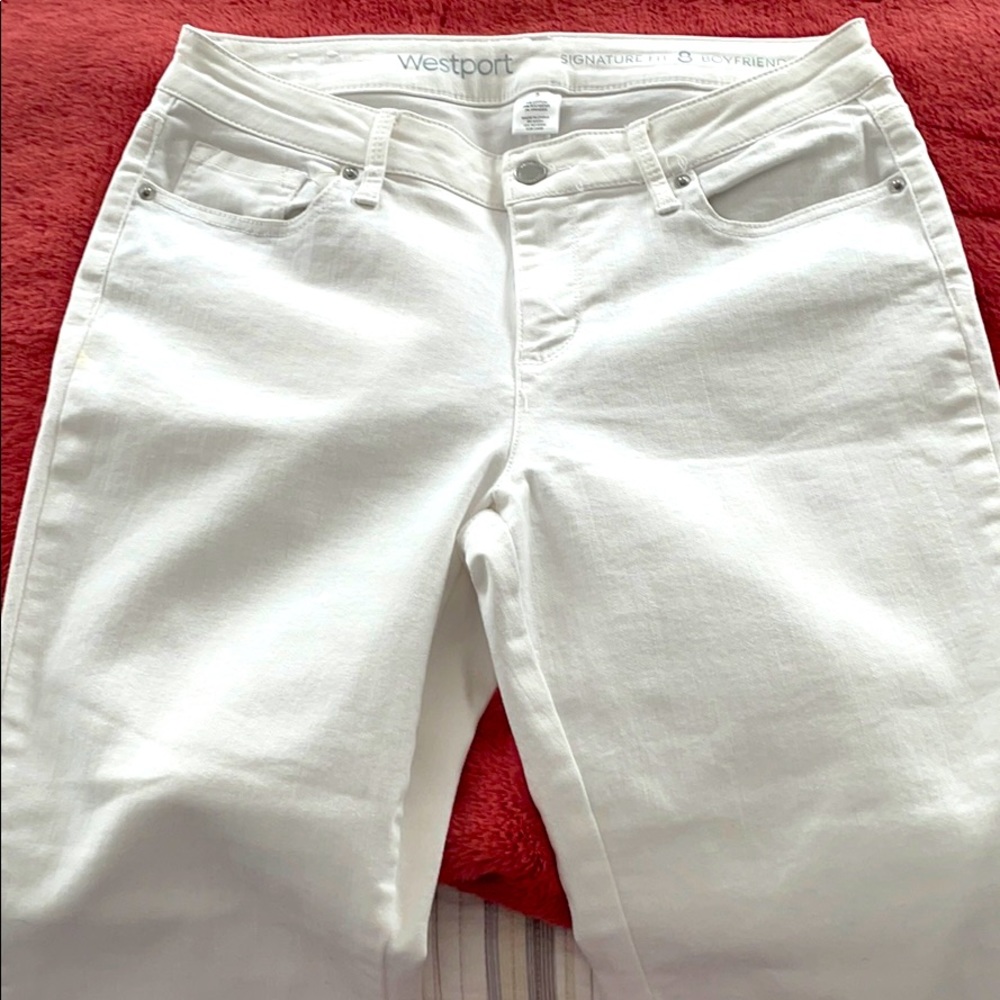 Westport white jeans signature boyfriend fit